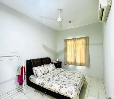 Kampung Sengat House | Teha Homestay Botani