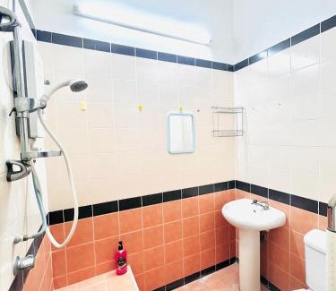 Kampung Sengat House | Teha Homestay Botani