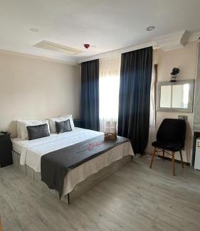 Limonlu Hotel | Tek Han Kumkuyu