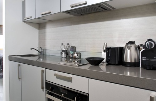 Earl's Court Apartment | Templeton Place by Supercity Aparthotels