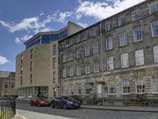 Newington Hotel | Ten Hill Place