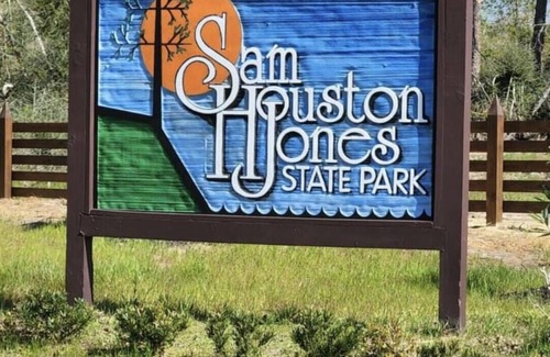 Lake Charles RV Rental | Tentrr State Park Site - Louisiana Sam Houston Jones State Park - Riverview H Si