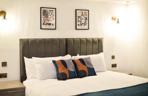 Leamington Spa Hotel | Terrace House