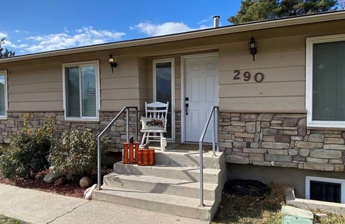 Orem House | Terrific 6 Bedrooms & 3 Baths. Waffles & Pets too!