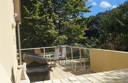 Terrigal House | Terrigal beach Magnolia heaven scene