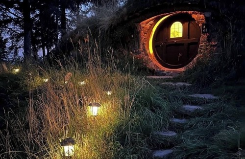 Kootenay Boundary Cottage | The Second Breakfast Hideaway