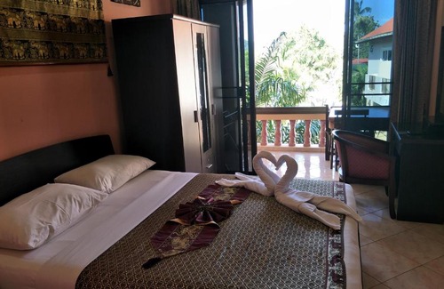 Nai Harn Apartment | Thalassa