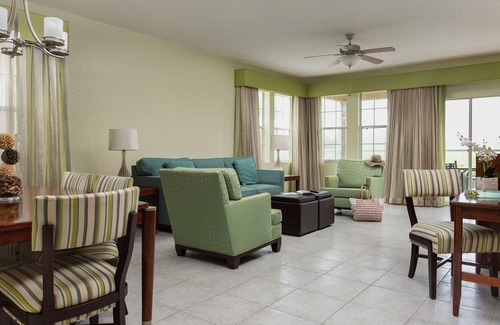 Windsor Palms Resort | Thanksgiving for a family of 8 in Celebration at Mystic Dunes Resort & Golf