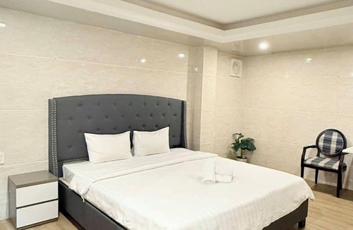 Phu My Hung Hotel | Thao Trang Laluxe Hotel