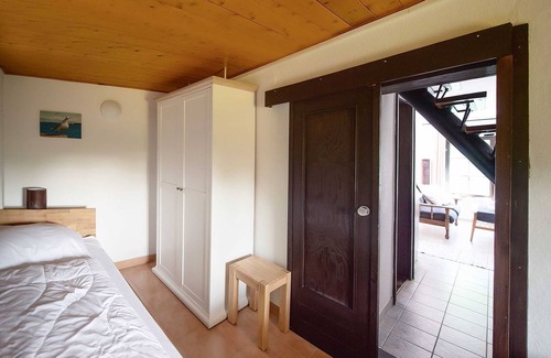 Biendorf Other | Thatched-roof vacation home near Ostseebad Kühlungsborn - Thatched-roof chestnut house (52m²,