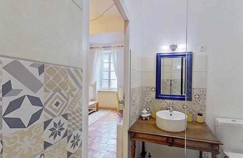 Luc-sur-Orbieu Bed & Breakfast | THE 2 FUNNY BIRDS