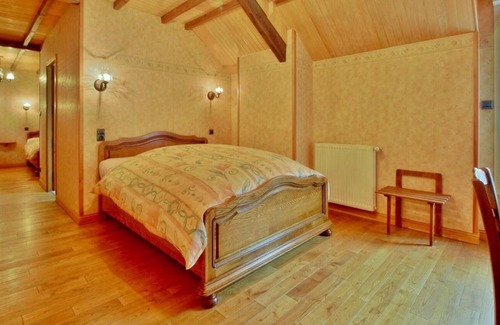 Aspin-en-Lavedan Bed & Breakfast | The 2-person suite