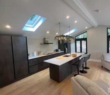 Southampton Apartment | The Acorn