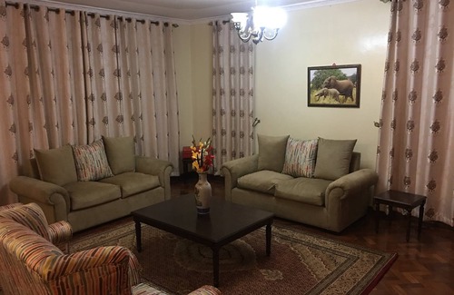 Nairobi Bed & Breakfast | The Allen Rose