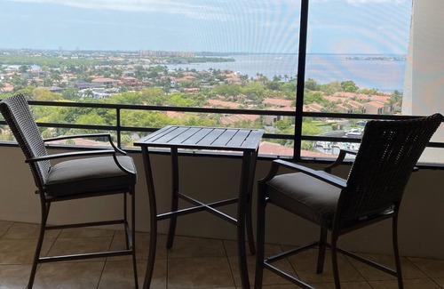 Town and River Condo | The Ariel at The Landings Yacht Golf and Tennis Club Fort Myers FL