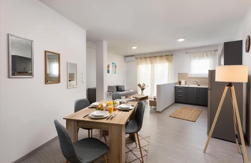 Kallithea Apartment | The Aristotelian Suites by Athens Stay