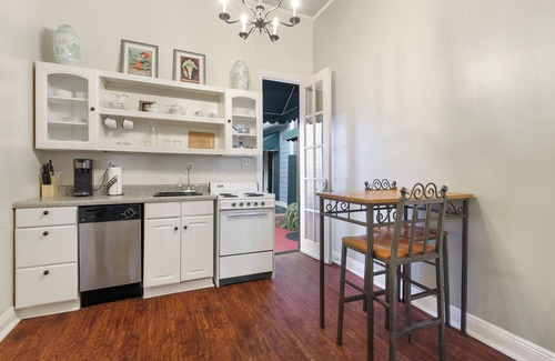 Treme Hotel | The Armstrong Guesthouse