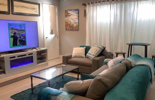 Newport Shores Apartment | The Art Home. Steps to the Sand in Newport Beach