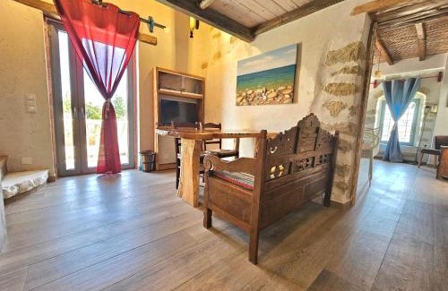 Pitsidia Apartment | The artist House Matala