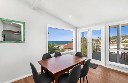Malua Bay House | The Bach House Pet Friendly in Malua Bay managed by Batemans Bay Accom