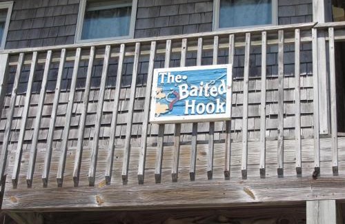 Frisco House | THE BAITED HOOK cottage