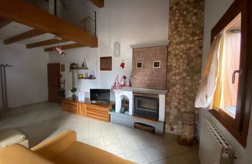 Capo di Ponte Apartment | THE BANKS IN THE WOODS: PEACE, NATURE AND RELAXATION. Ideal for couples and families.