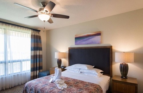 Waikoloa Hotel | The Bay Club, a Hilton Grand Vacations Club - 2 Bedroom Plus - VL8