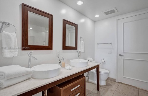 Downtown Miami Hotel | The Bay Suites - W Miami