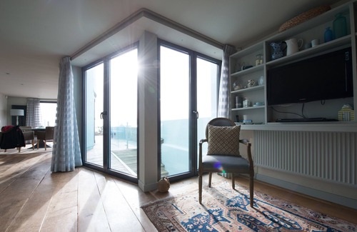 Sandgate House | The Beach House at Sandgate Right on the beach