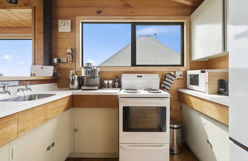 Te Horo Beach House | The Beachsider - Te Horo Beach Holiday Home