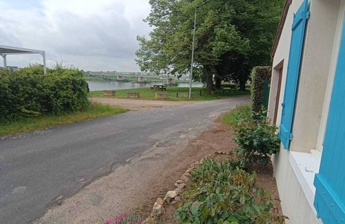 Saint-Pere-sur-Loire House | The beds of the Loire