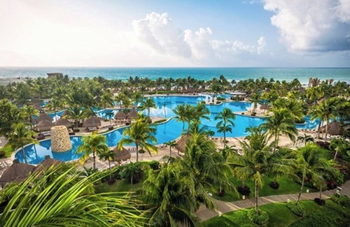 Villa Juarez Apartment | THE BLISS ONE BEDROOM SUITE