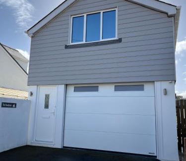 Mylor Bridge Apartment | The Boathouse