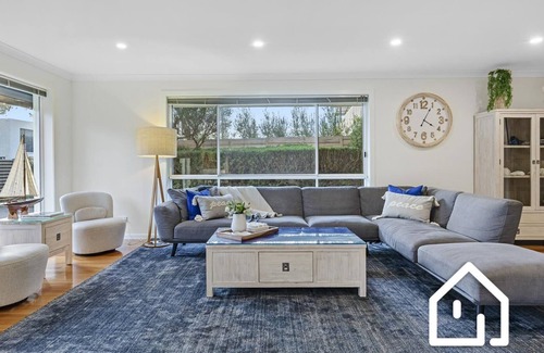 Rye House | The Boulevard – Bay Views, 100m to Rye Foreshore