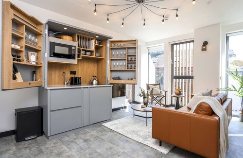 Old Town Hotel | The Brewers Rooms Contemporary Aparthotel