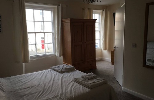 Richmond Hotel | The Buck INN