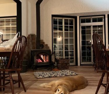 Kitaazumi-gun Bed & Breakfast | The Bunkhouse Hakuba by Mr T
