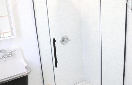 Westlake Apartment | The Burlington