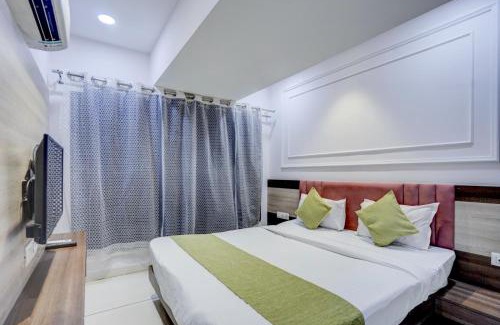 Indore Hotel | The Byke Express - Pishori Inn