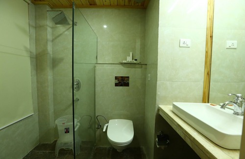 Baldeyan Hotel | The Byke Nature Vilas Pure Veg