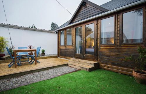 Truro Ski Chalet | The cabin