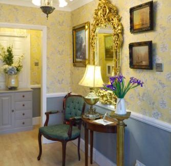 Cambridge Bed & Breakfast | The Cambridge Guest House by Tas