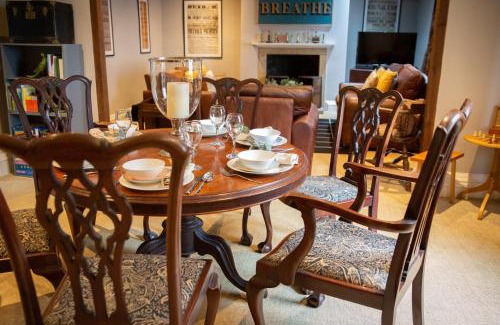 Hexham House | The Candlemakers