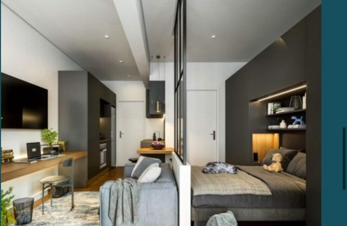 Cape Town City Centre Apartment | The Carrington Aparthotel, Modern central unit heart of Cape Town CBD.