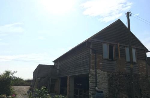 Rye Apartment | The Cart Loft - Private Apartment on farm in Rye