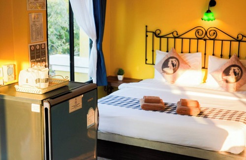 Koh Lan Hotel | The Castello Resort
