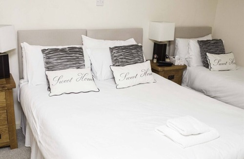 Bramber House | The Castle Inn Hotel