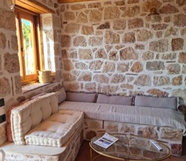 Chora Villa | The Cave of Heart