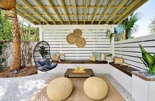 Westside House | The Charleston Suites: The Charles Suite