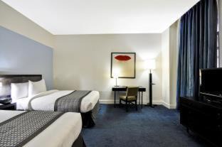 Midtown East Hotel | The Chemists Club Hotel